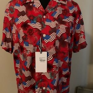 New Men's Free Planet patriotic shirt Sz Small